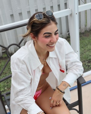 M A R Y L U Photo #31