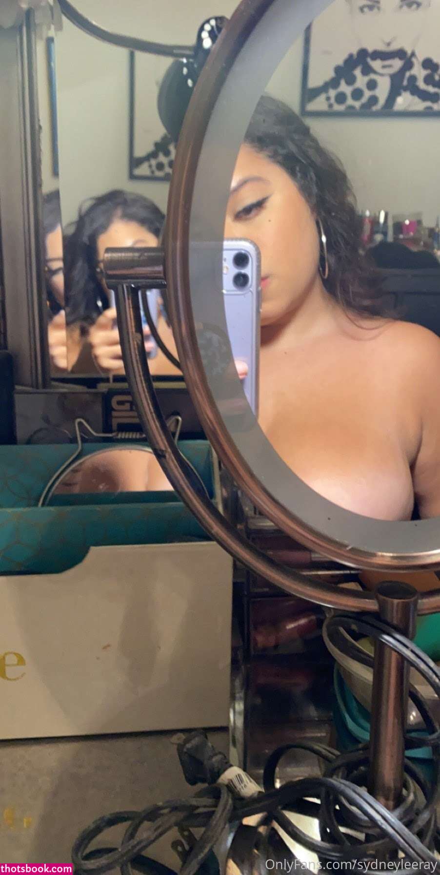 sydneyleeray Photo #3