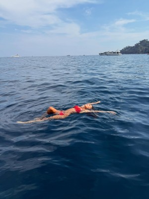 Ella Mendelsohn Photo #56