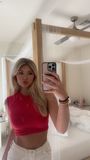 Hailey Sigmond Photo #49