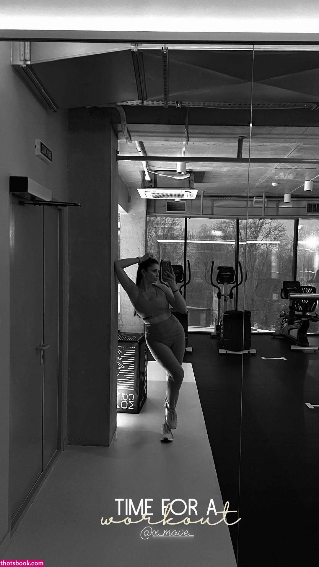 Julia Psuik Photo #22