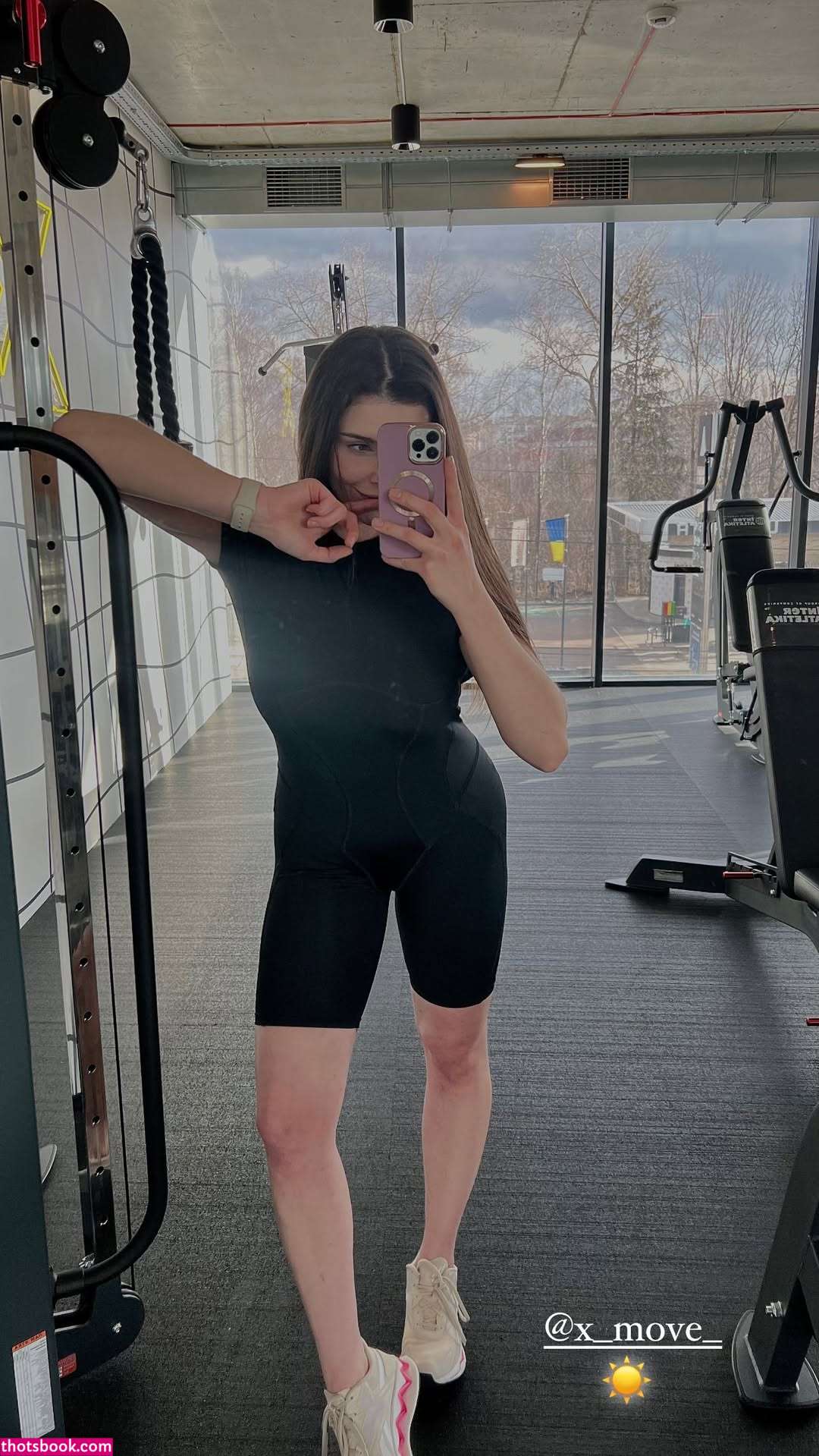 Julia Psuik Photo #25