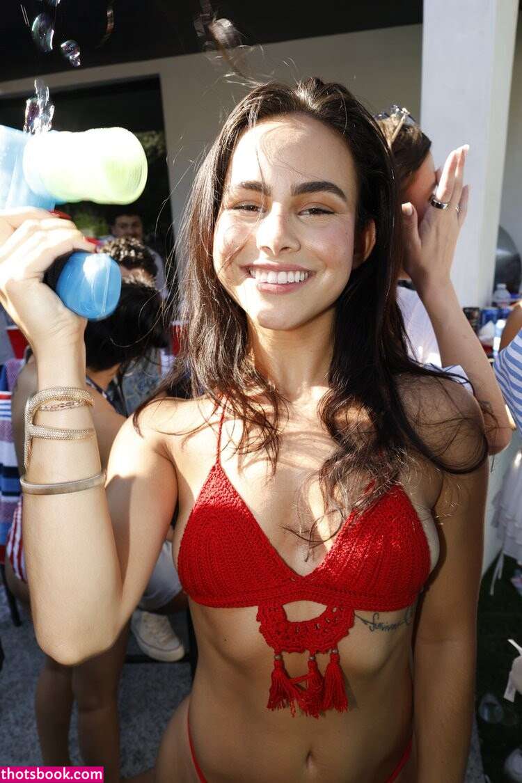 Sofia Elizabeth Photo #24