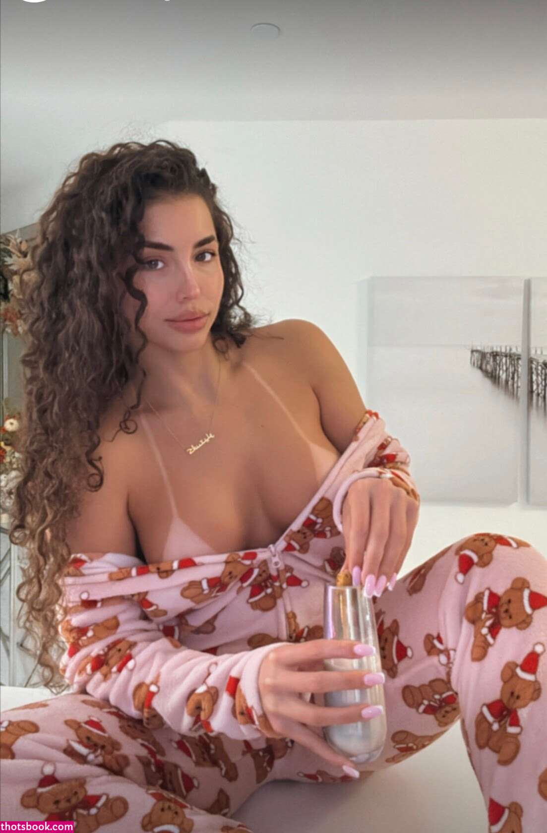 Thalia Matos Photo #193