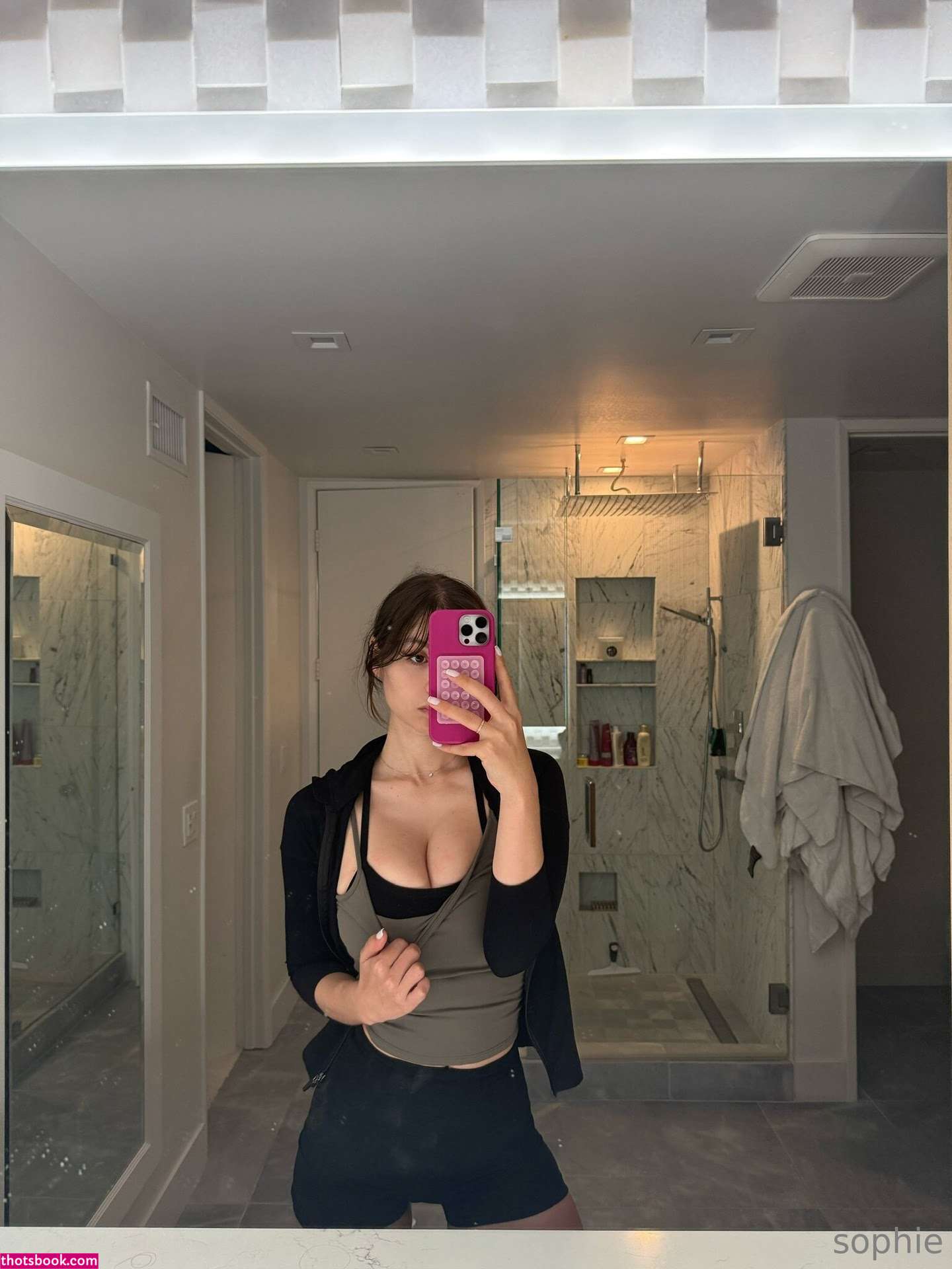 Sophie Mudd Photo #1263