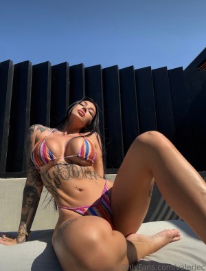 Valerie Cossette Post #36