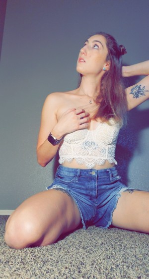 ethereallabyss Photo #5