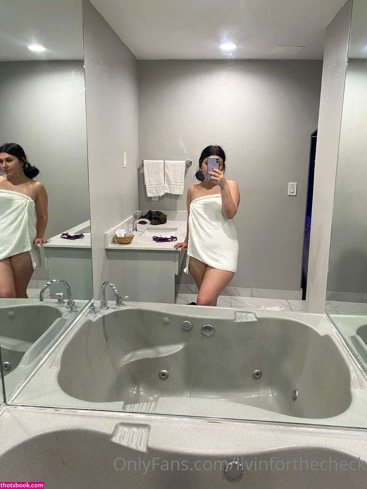 Joanna Keefe Photo #37