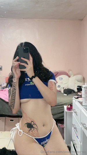 Joseline Mora Photo #18