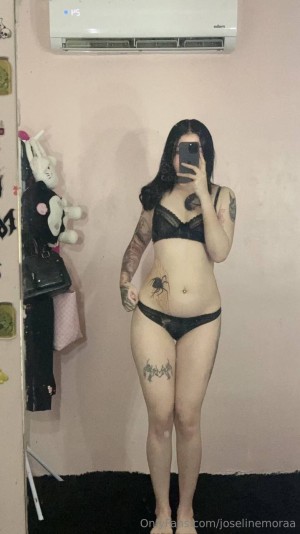 Joseline Mora Photo #21