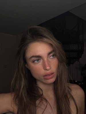 Charleen Weiss Photo #86