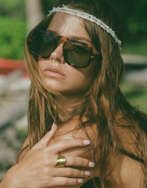 Chloe Campbell Photo #95