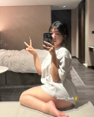 Heeheemoon Photo #25