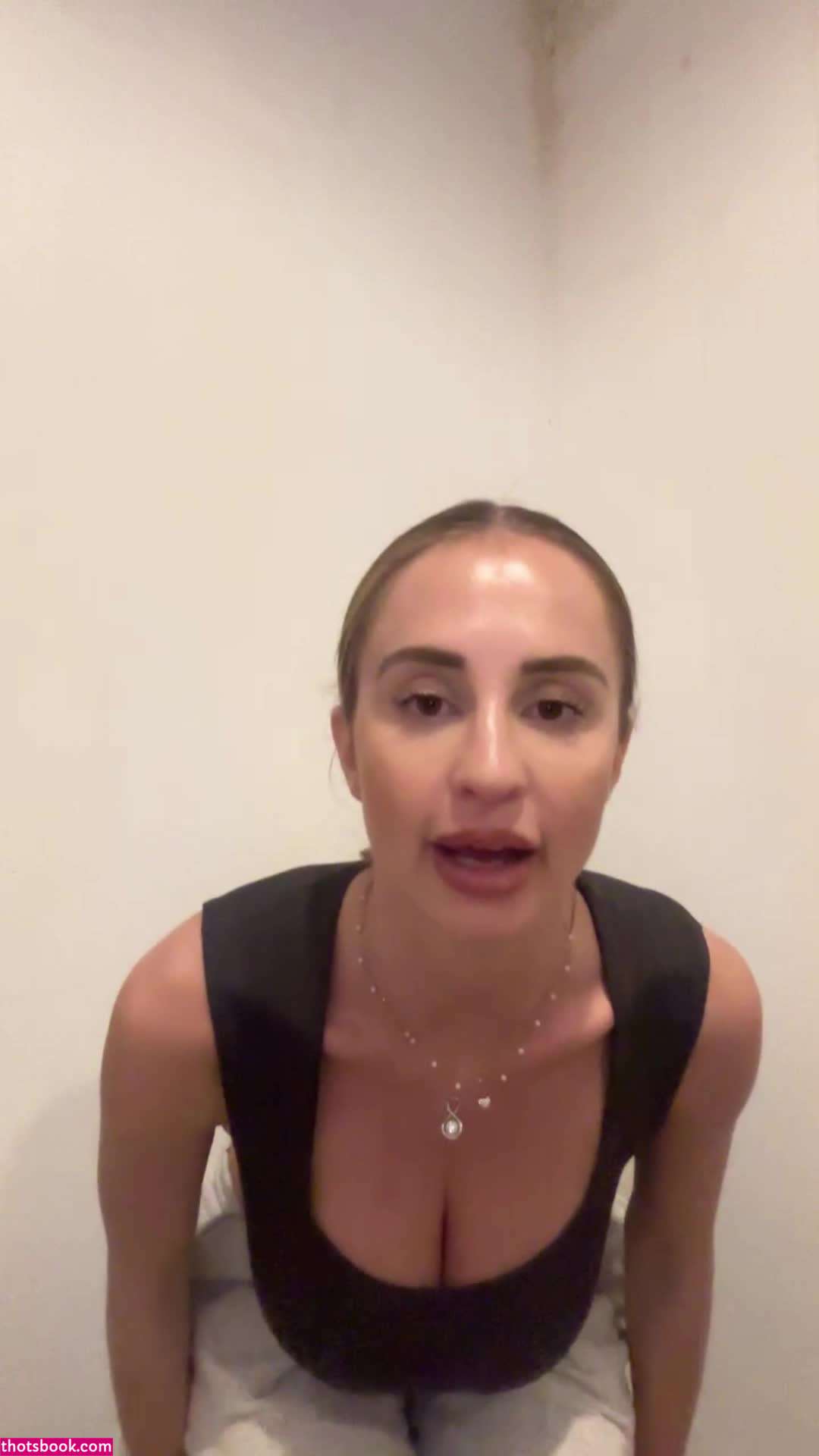 Maria Arreghini Photo #10