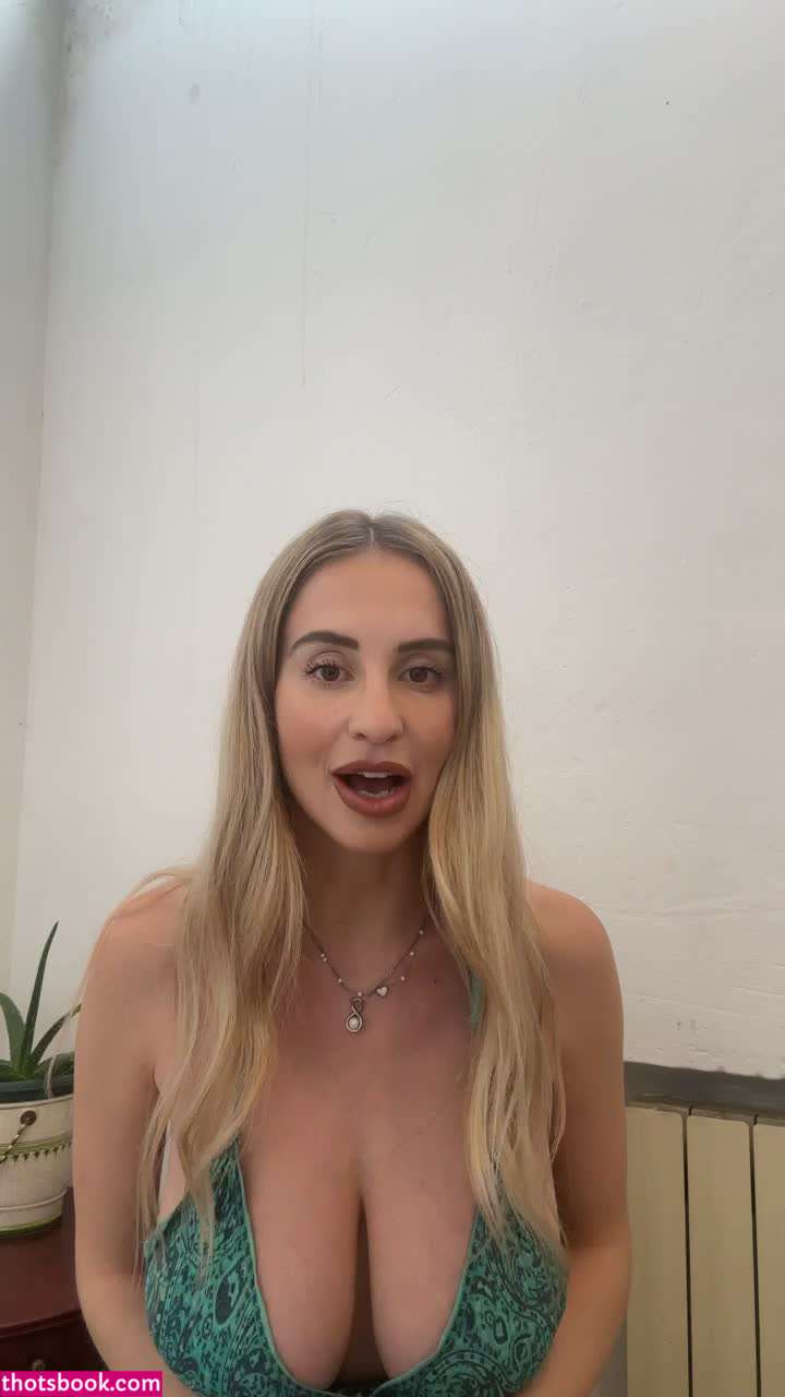 Maria Arreghini Photo #24