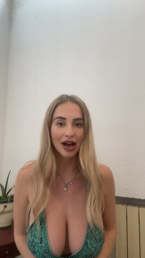 Maria Arreghini Photo #24