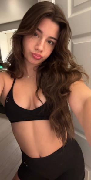 Mikayla Campinos Photo #61