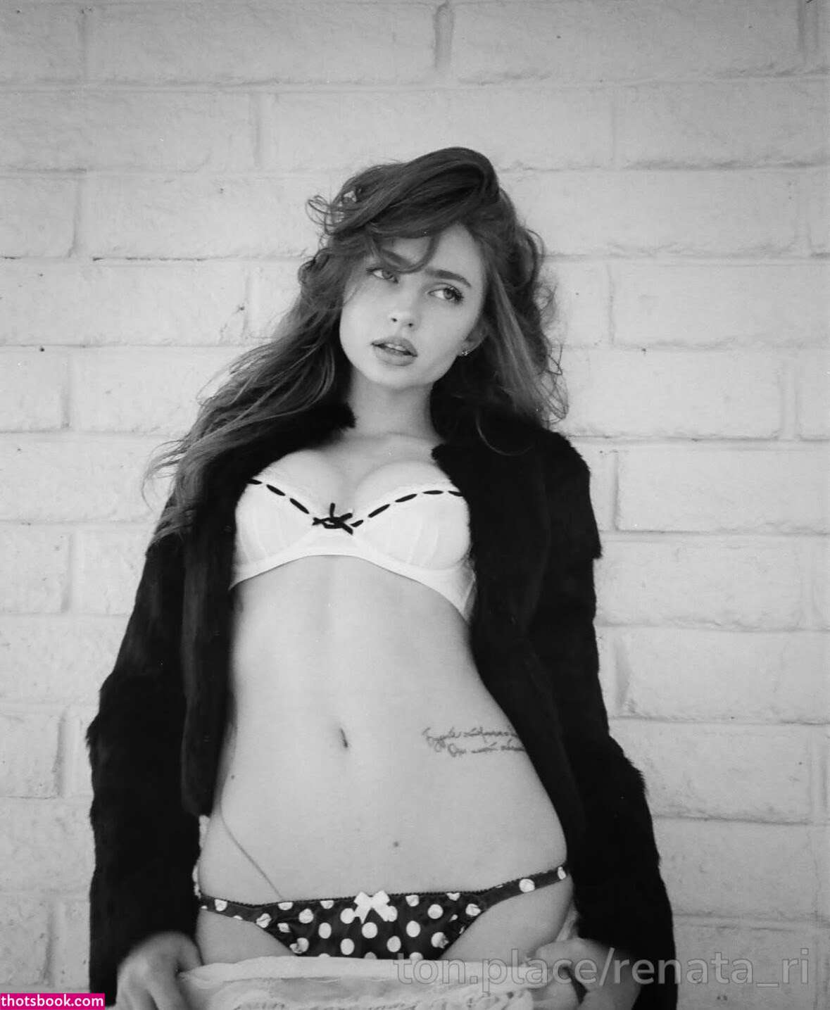 Renatarii Photo #142