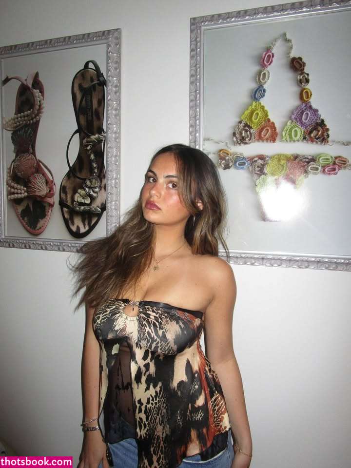 Sarabella Harris Photo #102