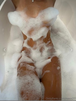 Vanessa Decesare Photo #36