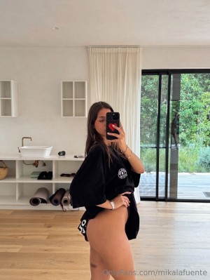 Mikaela Lafuente Post #154