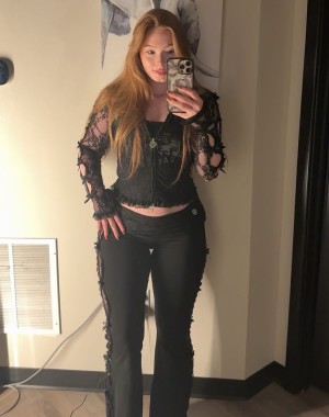 Bailey Hurley Post #24