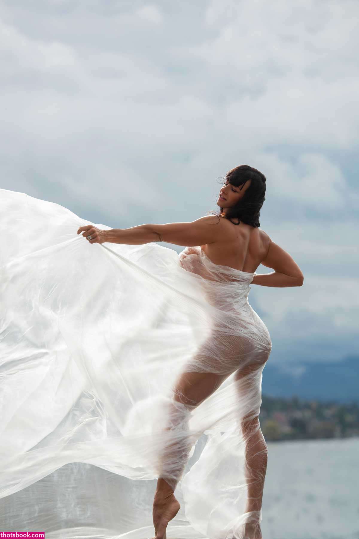 Cindy Landolt Photo #175