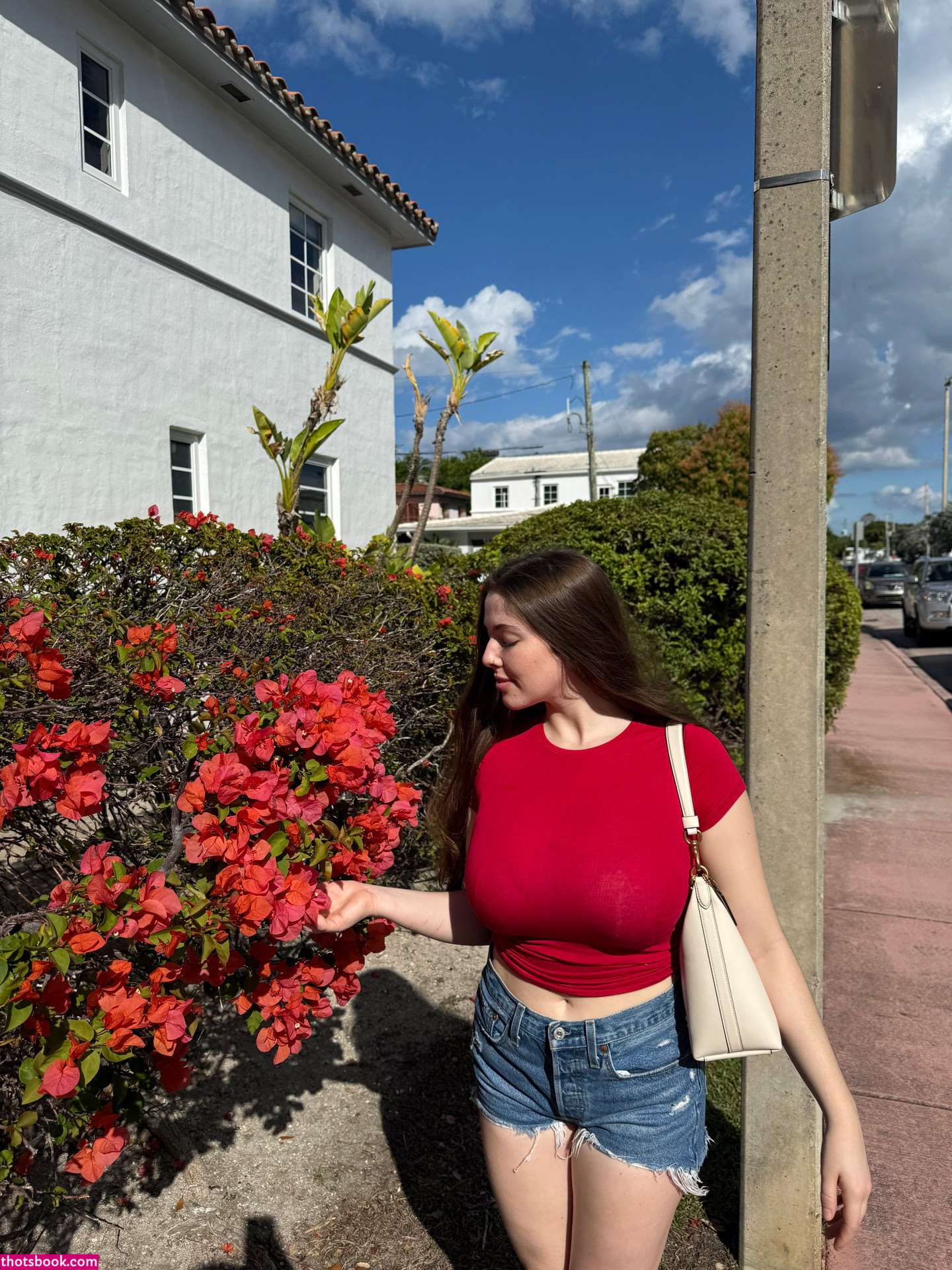 Jazmine Singing Photo #217