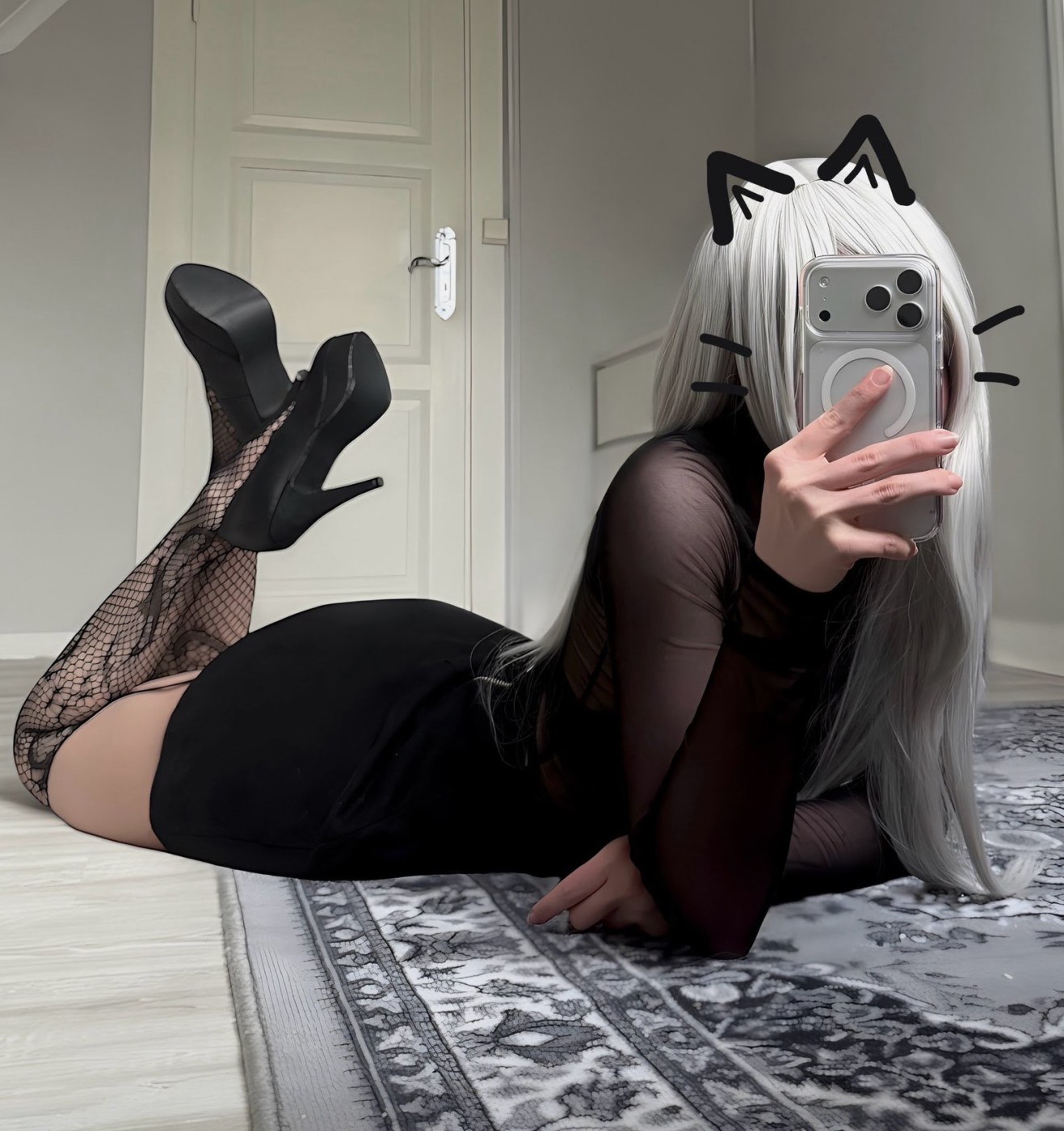 d0llshaped Photo #1