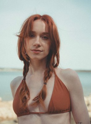 Caroline Cavitt Wade Photo #11