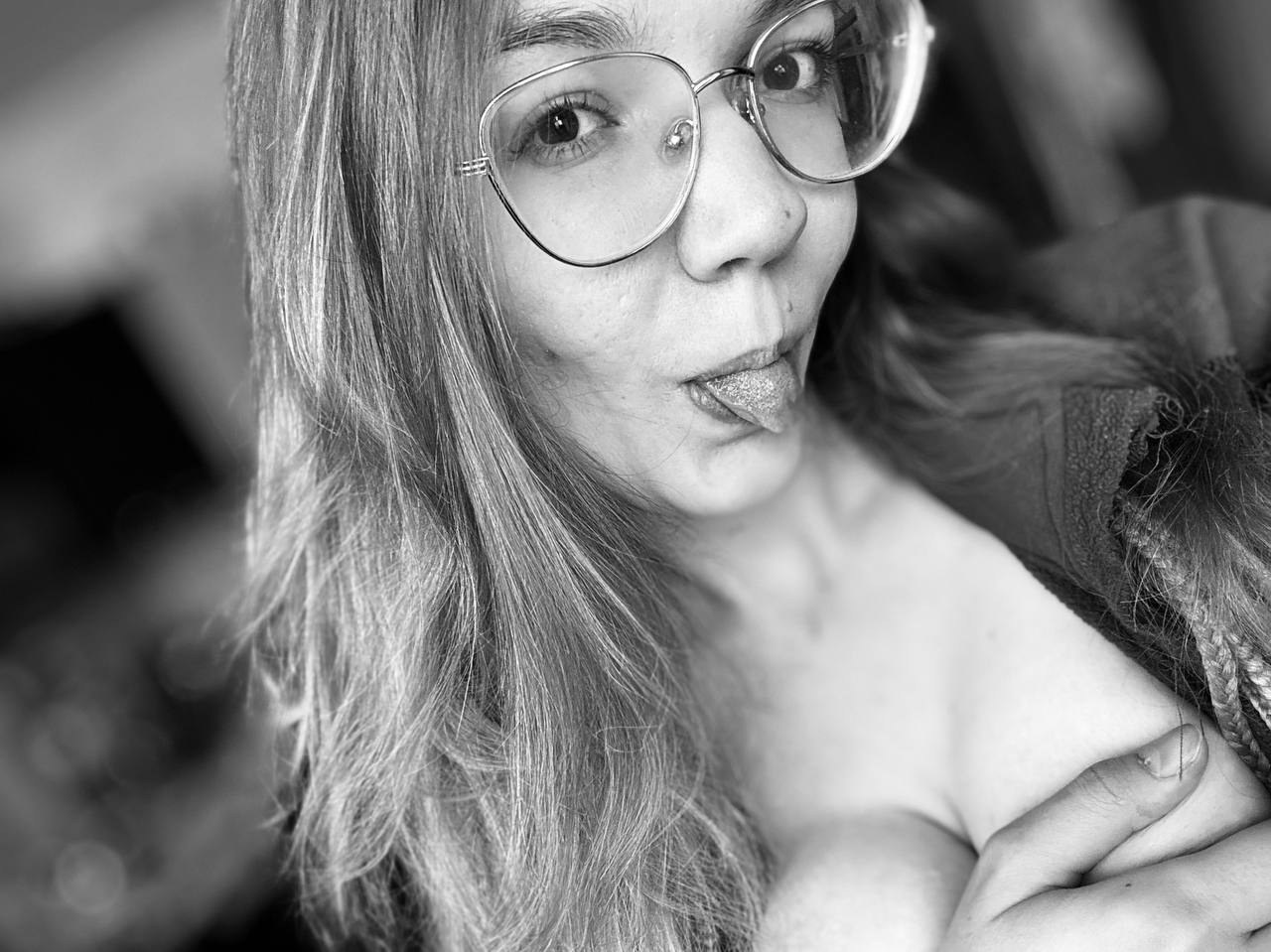 Dryad Whisper Asmr Photo #8