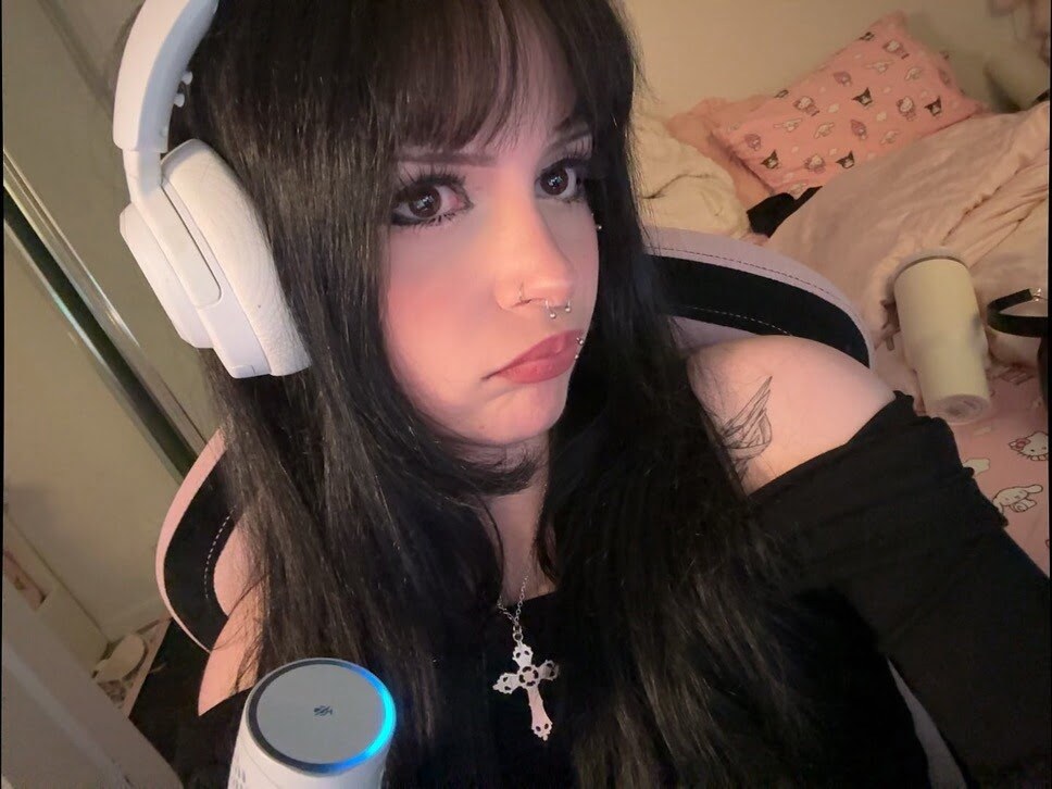 mwaddeleine Photo #1