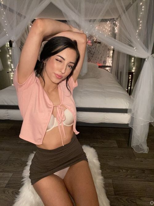 Karly Mergenthaler Photo #238