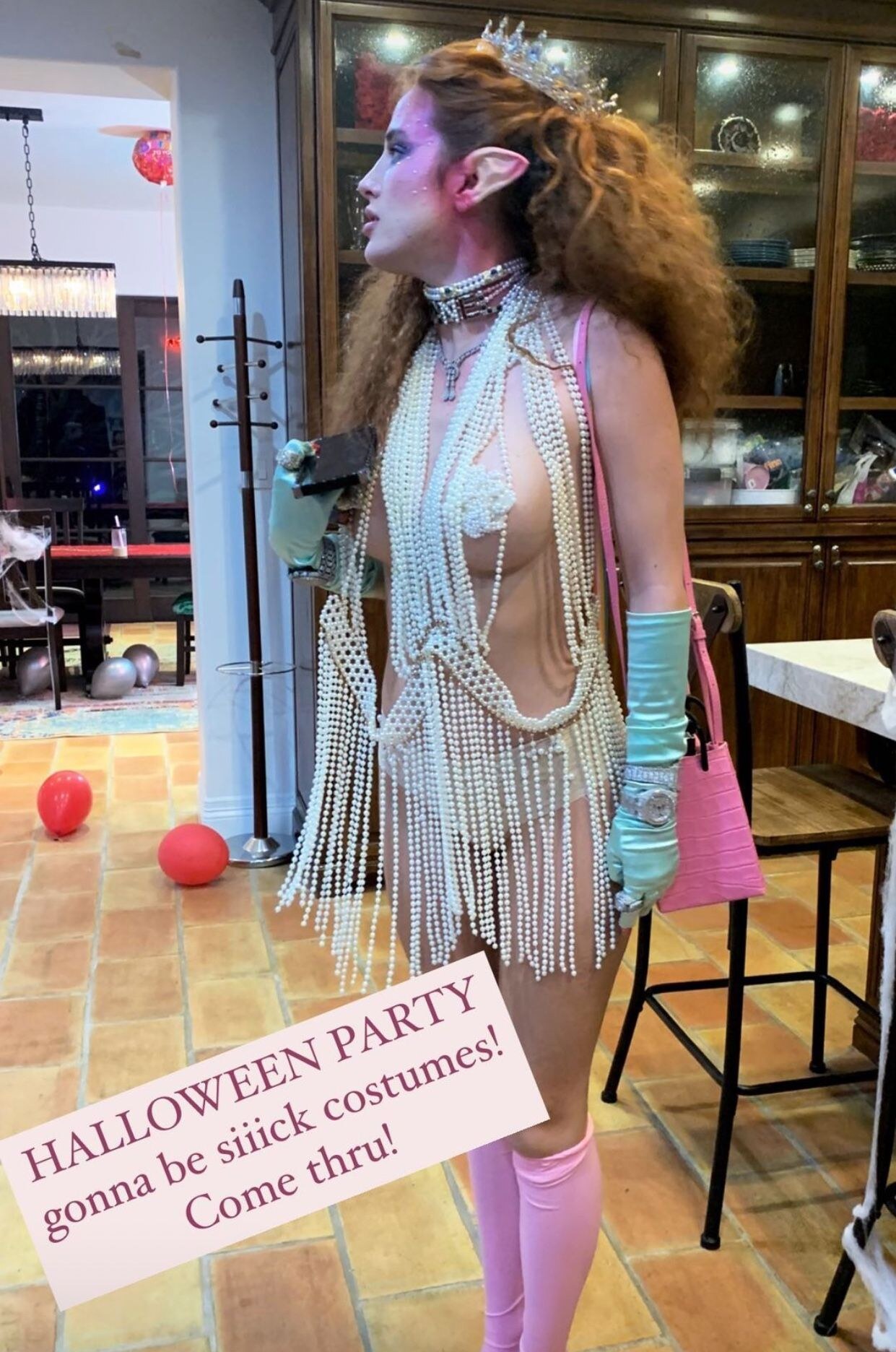 Bella Thorne Photo #42