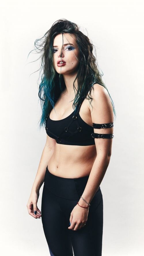 Bella Thorne Photo #79