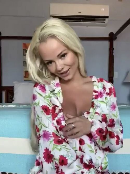 Elsa Jean Photo #124