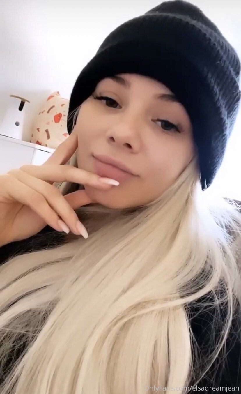 Elsa Jean Photo #174