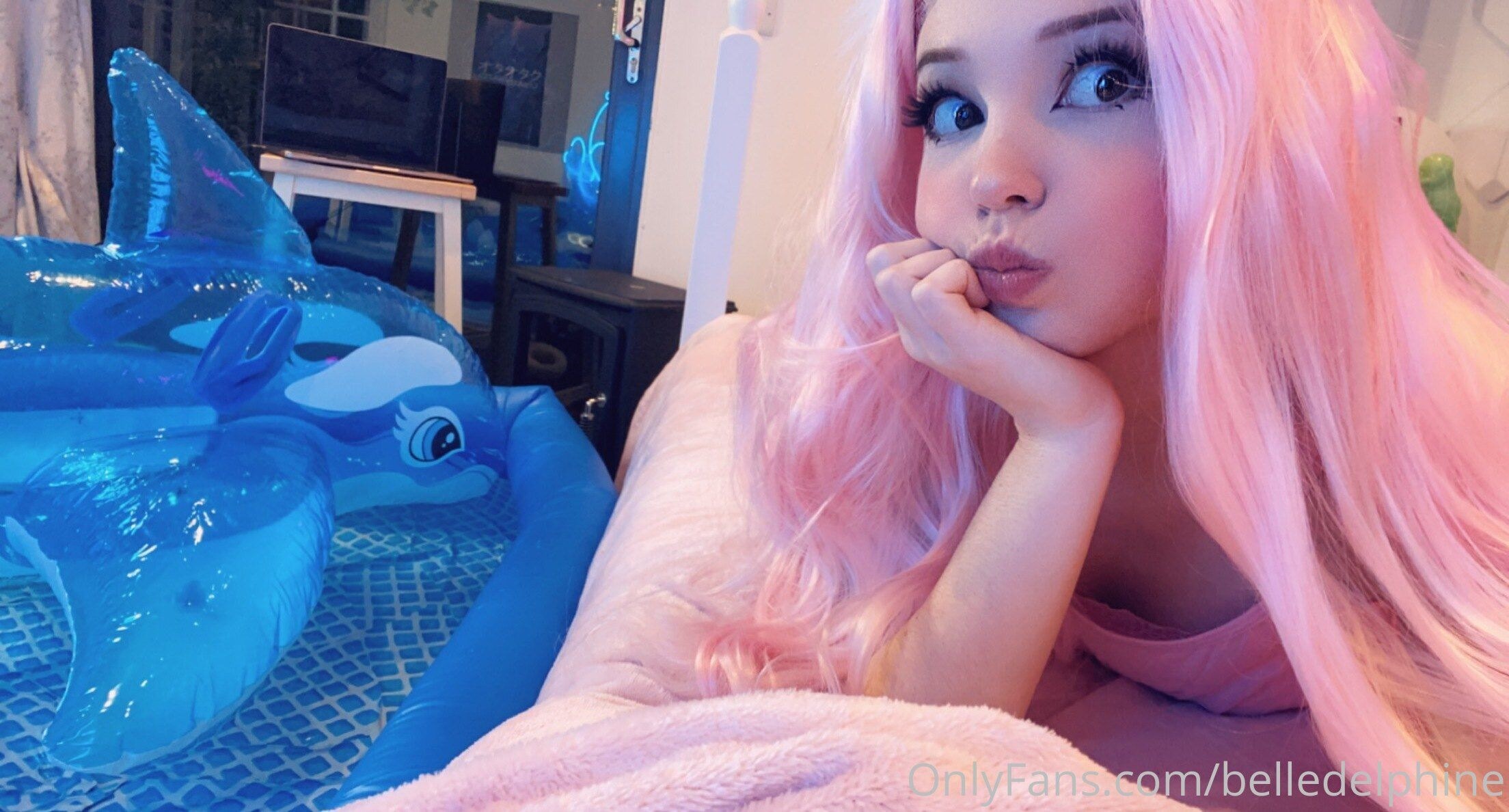 Belle Delphine Photo #2408