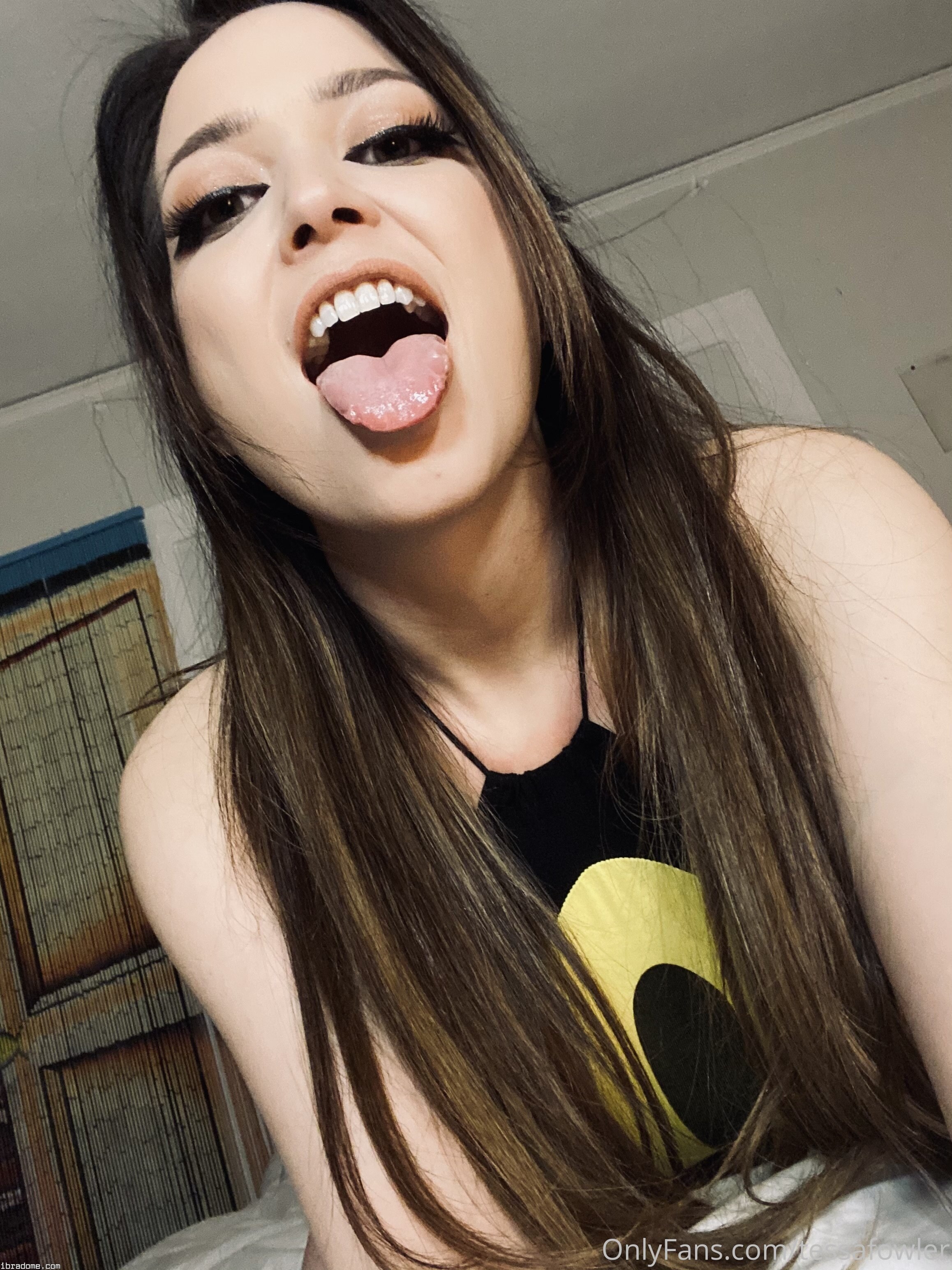 Tessa Fowler Photo #273