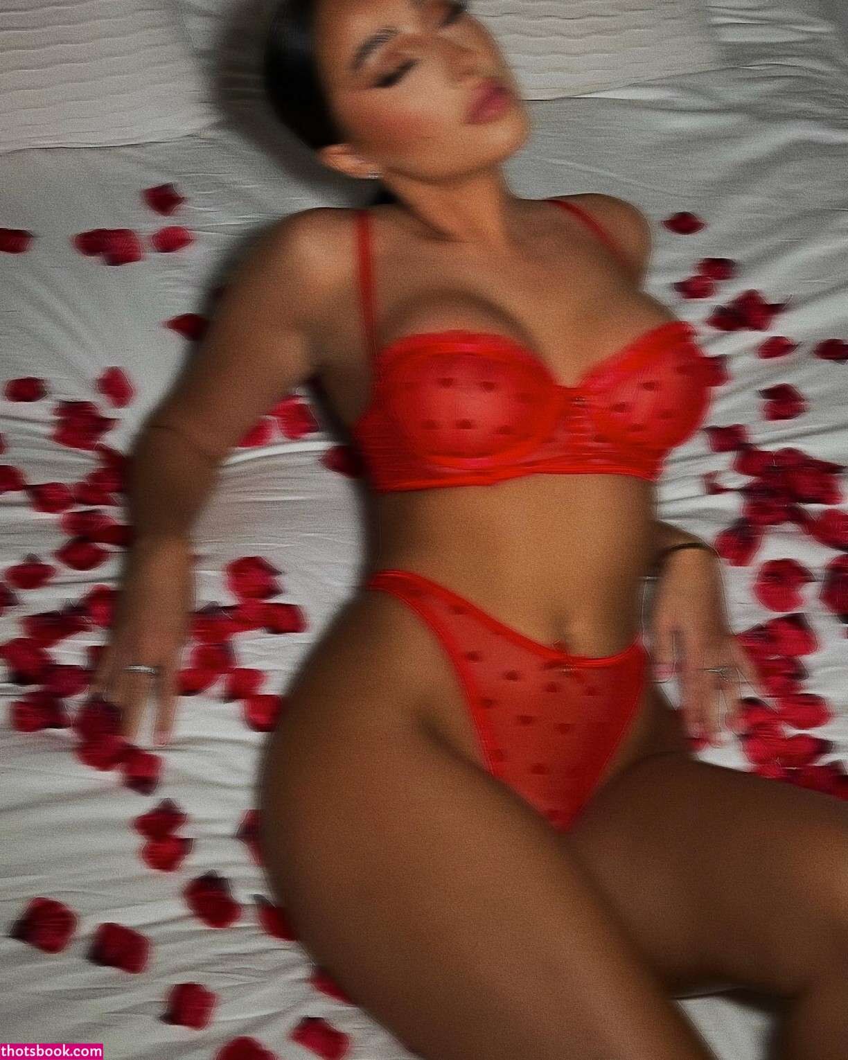 Rachel Alice Photo #11