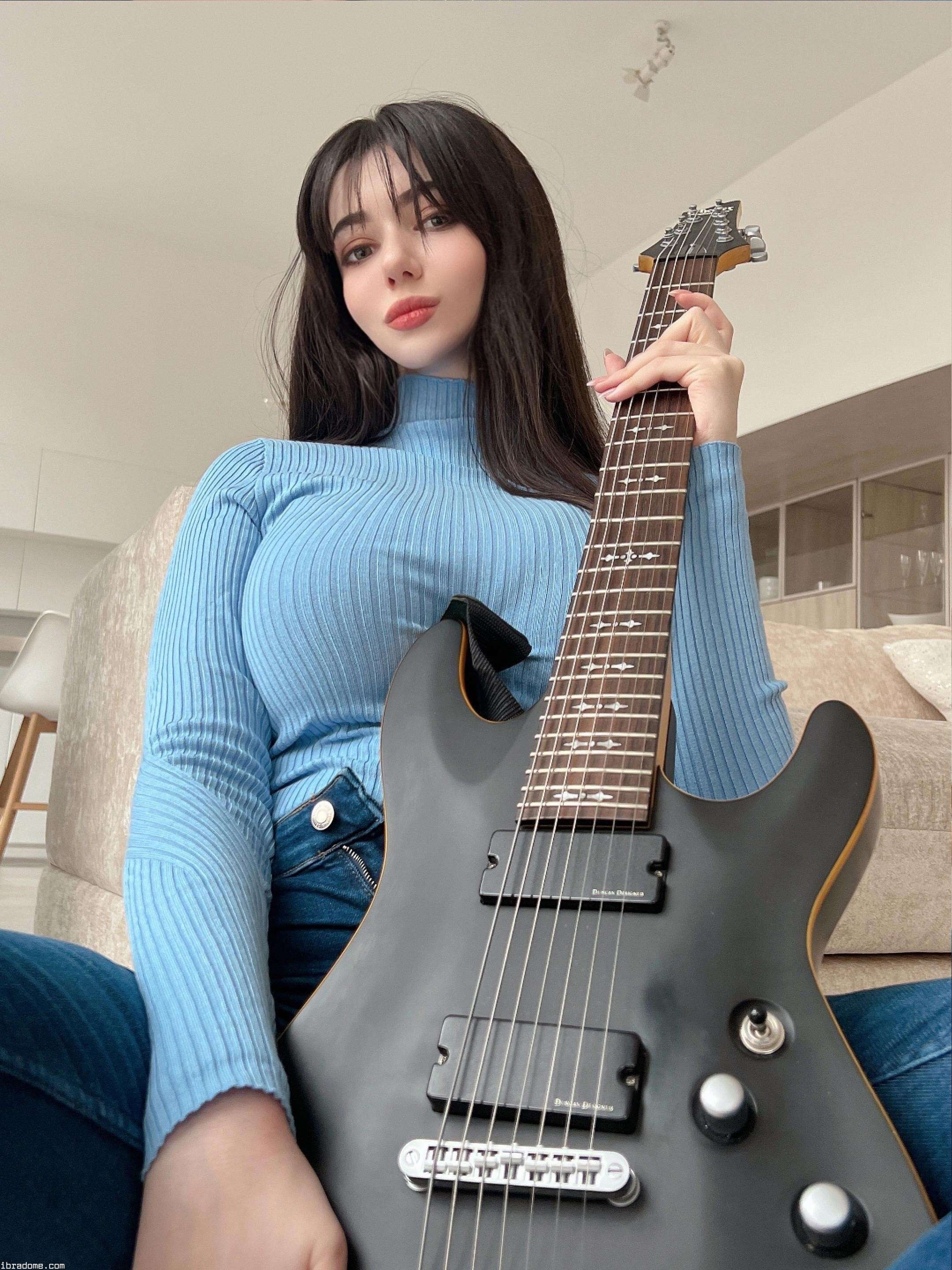 Alina Becker Photo #249