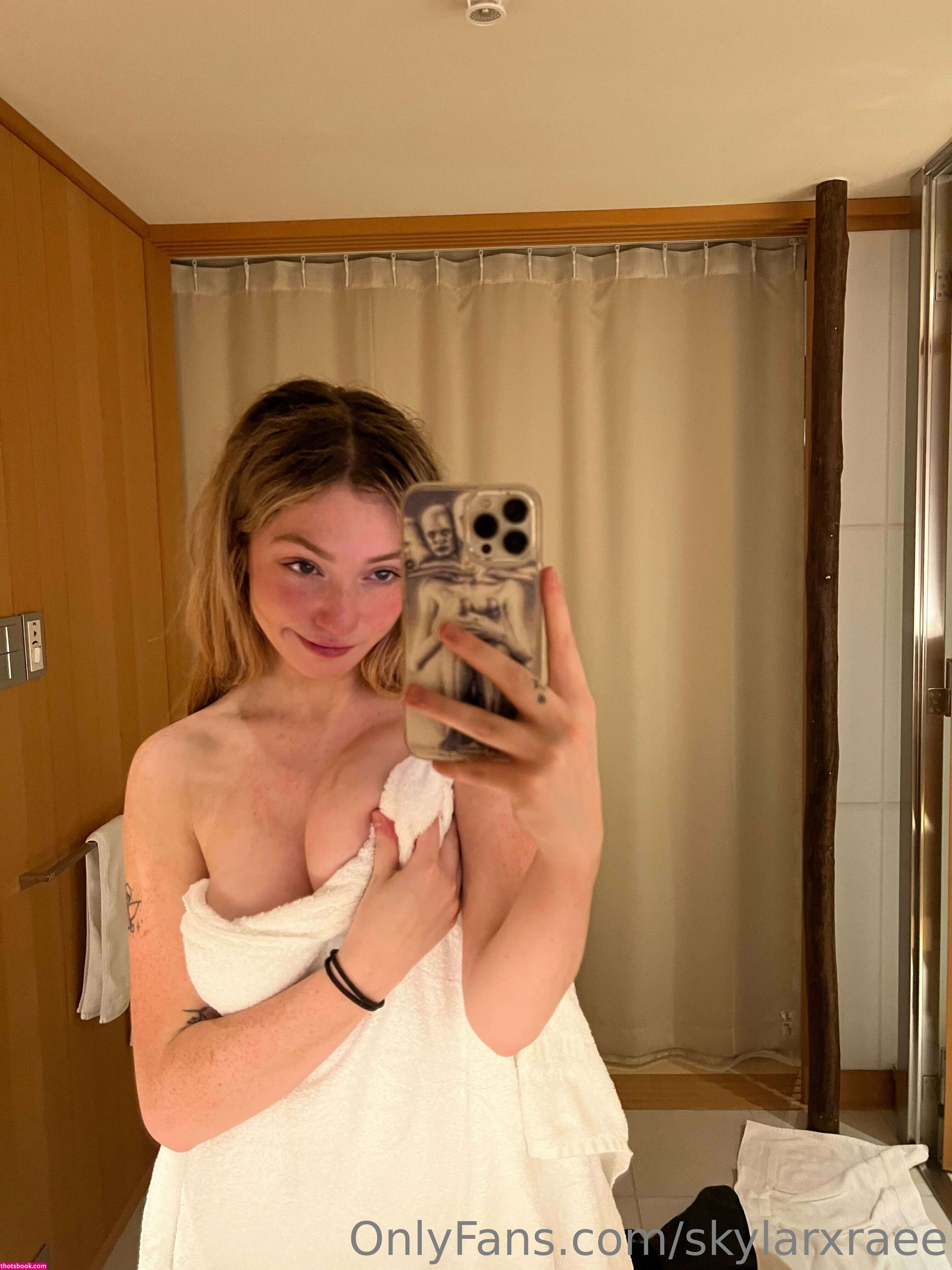 Skylarxrae Photo #13
