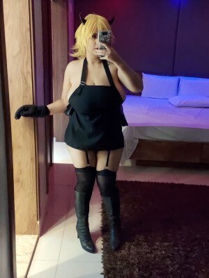 Laura Pyon Photo #50