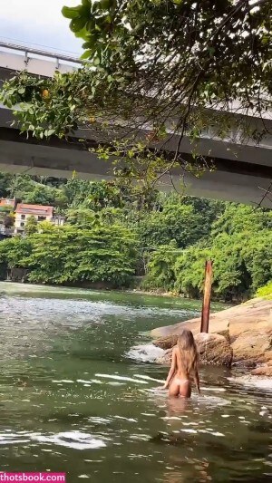 Lorena Polinario Video #18