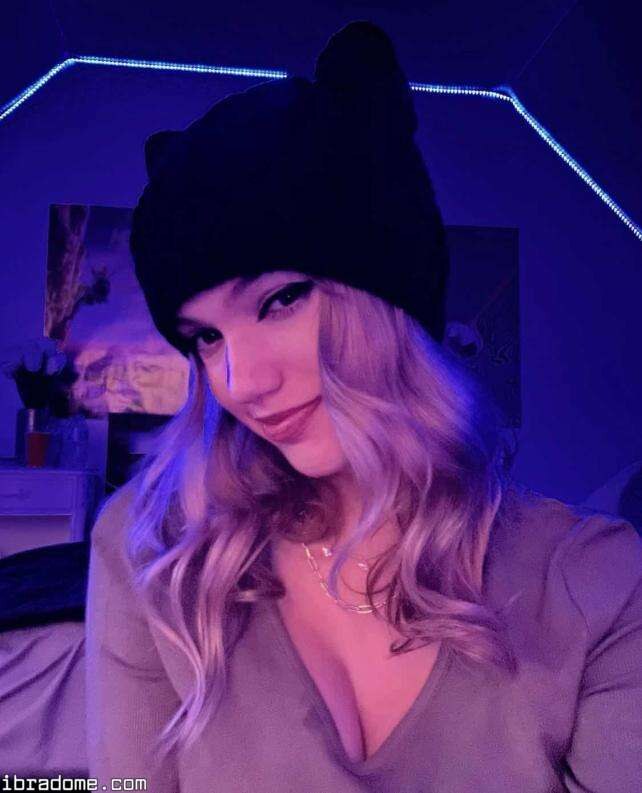 Mikahhlynn Photo #32