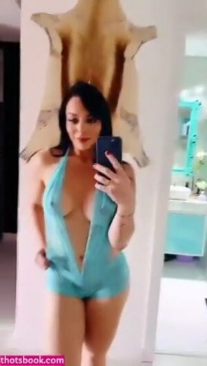 Rhenata Schmidt Post #4