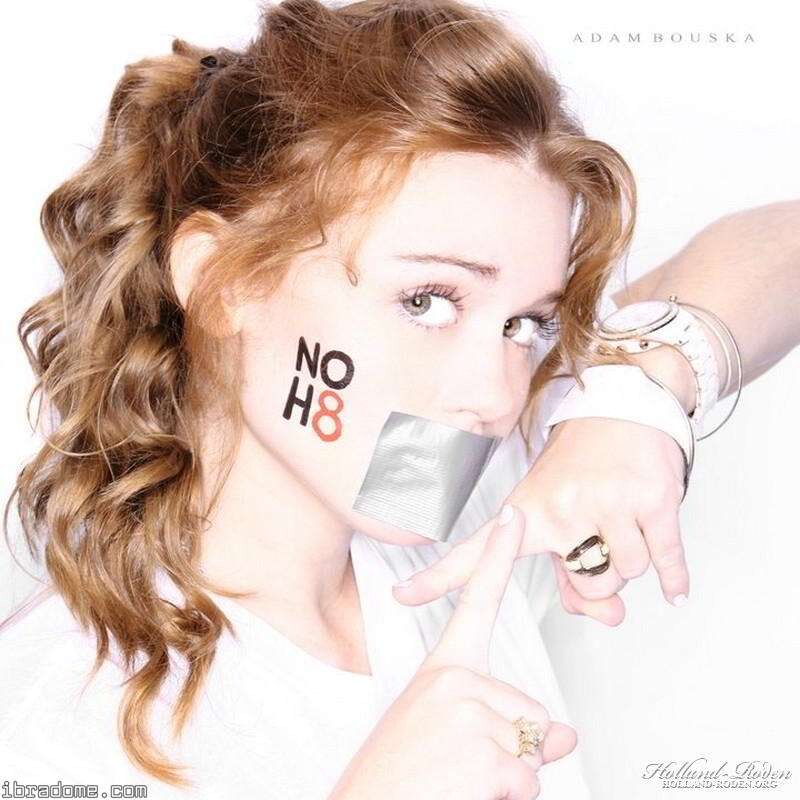 Holland Roden Photo #10