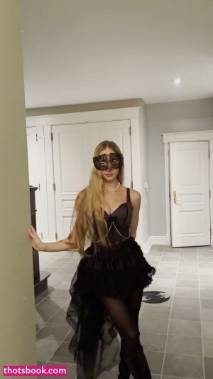 Sophia Diamond Post #1