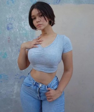 Clara Contreras Photo #16