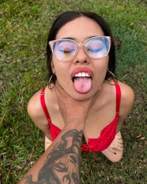 Paola Suarez Photo #3